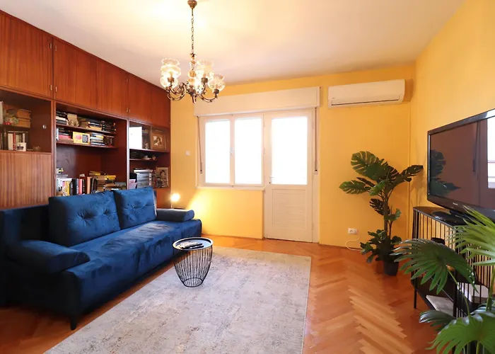 Happy, Perfect For Two, With Seaview Balconies And Free Parking Опатия